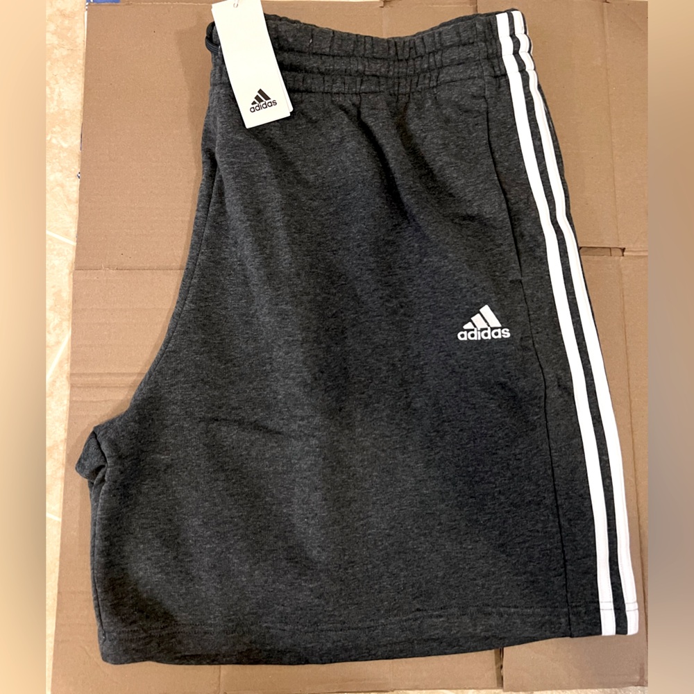adidas 3 Stripes Fleece Shorts - 4XL - Grey / White - New with Tags